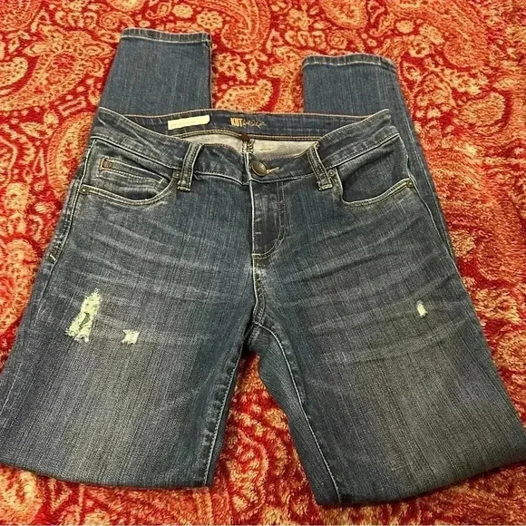 Kut from the Kloth MIA Toothpick skinny sz 2 - Picture 5 of 13
